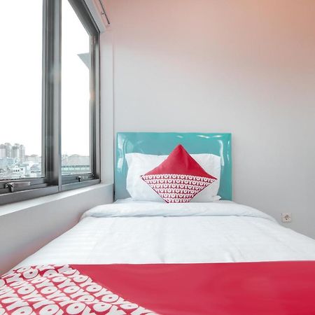 Oyo 208 G House Ξενοδοχείο Τζακάρτα Εξωτερικό φωτογραφία